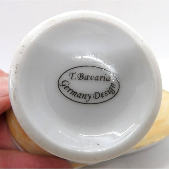 Tea Cups and Saucers T. Bavaria Germany Design (2) preowned - Picture 5 of 5